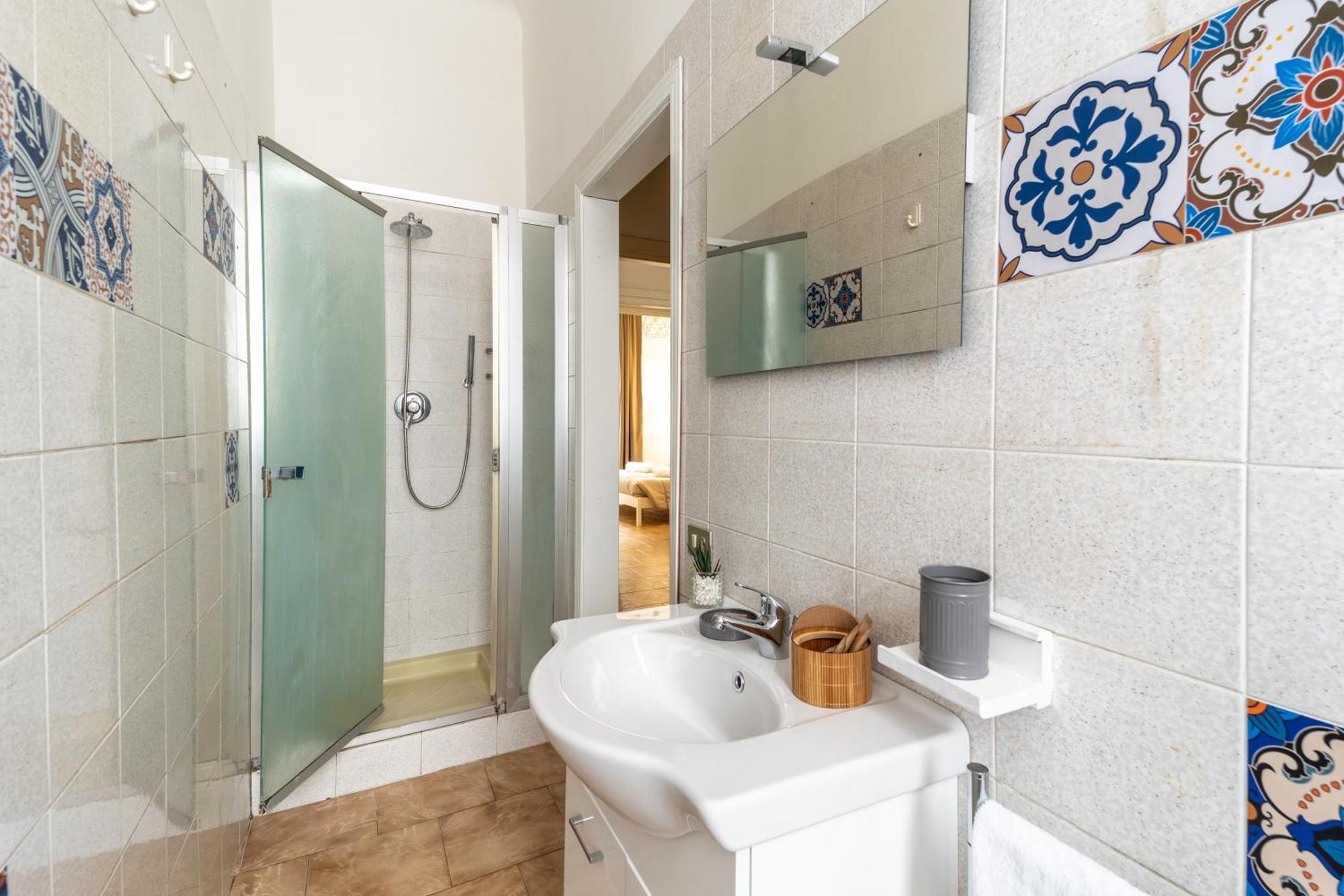 Elegant Near Metro Porta Romana,3 Fermate Subway-stop A Duomo, Wifi-netflix Free Apartment Mailand